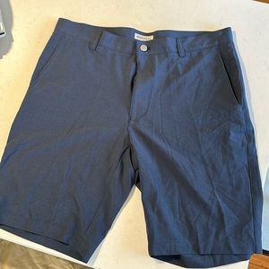Brand new never worn Peter Miller golf shorts navy